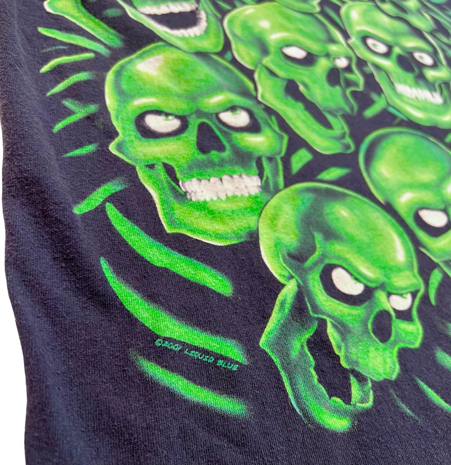 2001 Liquid Blue "Skull Pile" t-shirt