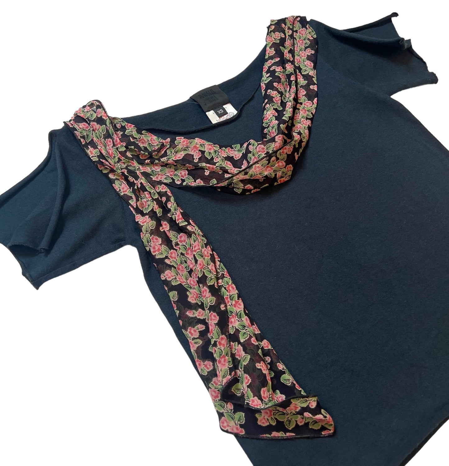 2000s Anna Sui scarf wrap t-shirt